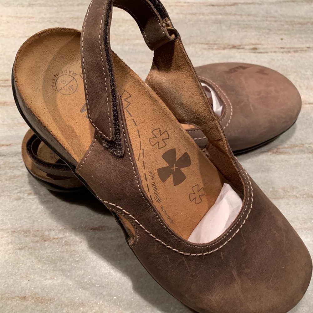 Dr Weil Women Shoe Brown Round Toe Slingback orthaheel upper leather made Spain